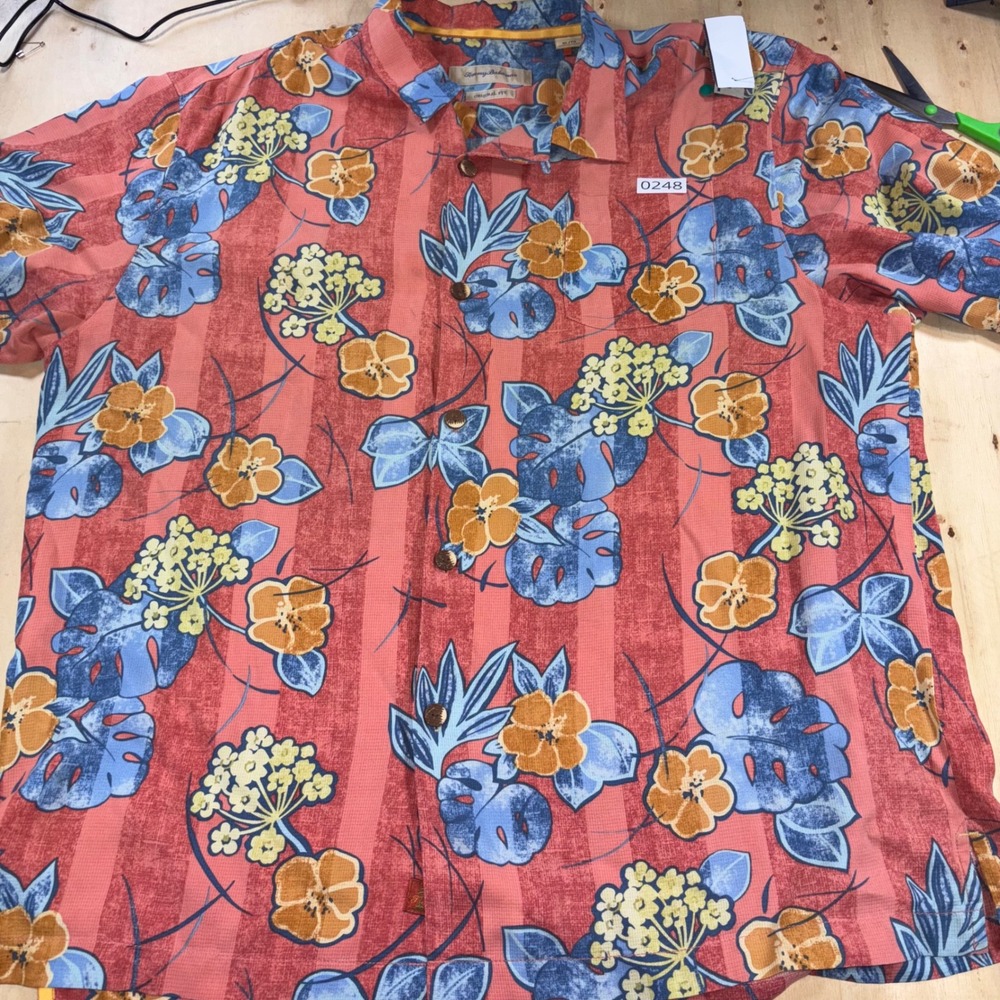 Tommy Bahama Mens XL Silk Tropical Floral Camp Shirt Coral Blue Hawaiian Aloha